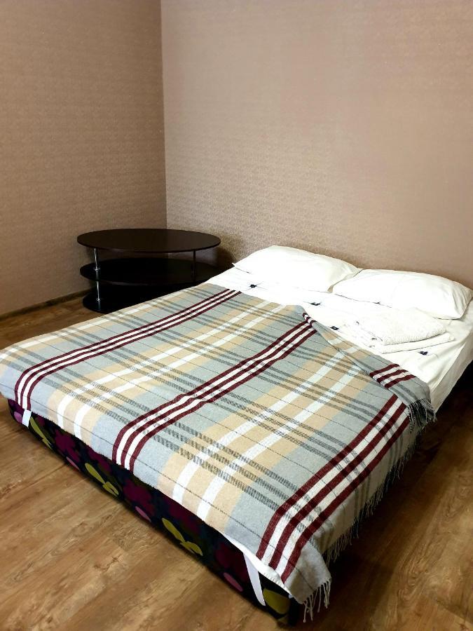 Apartment On Kravchuka, 11B Lutsʼk Екстериор снимка