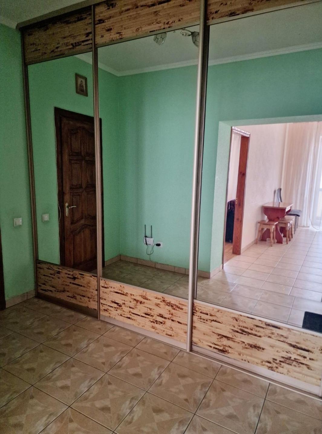 Apartment On Kravchuka, 11B Lutsʼk Екстериор снимка