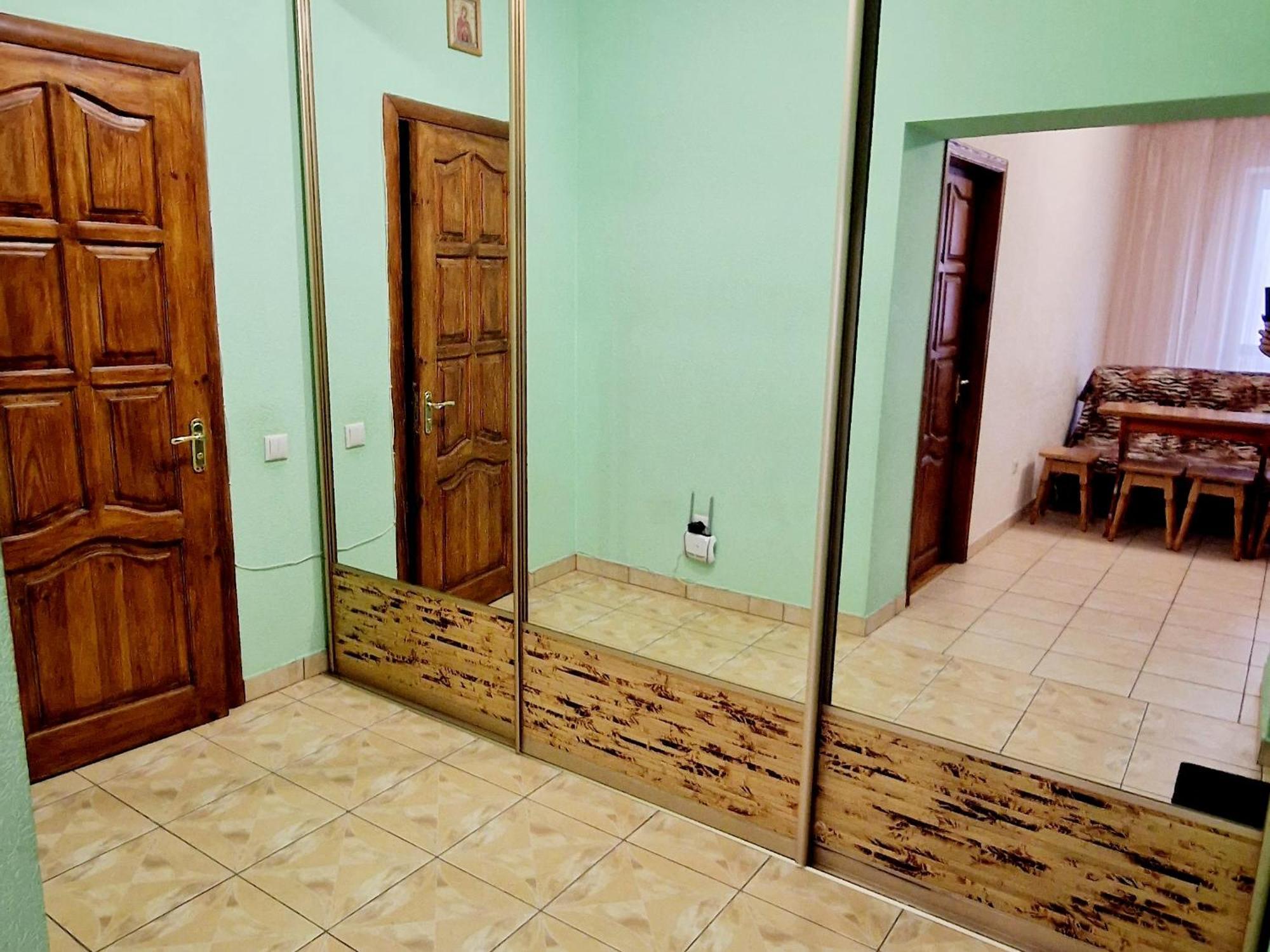 Apartment On Kravchuka, 11B Lutsʼk Екстериор снимка