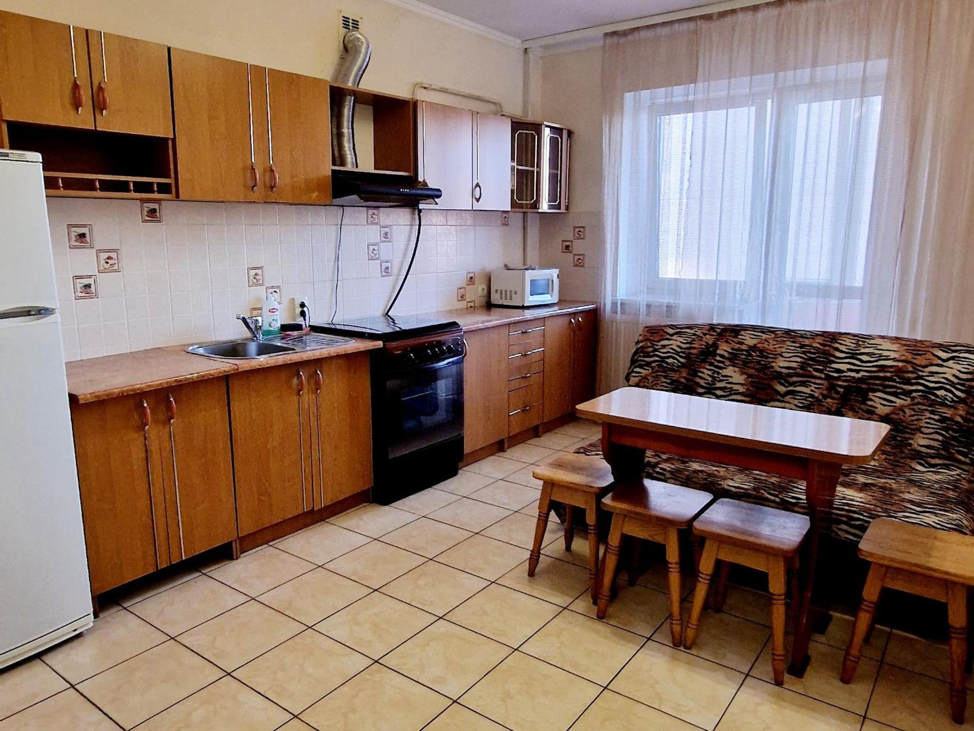 Apartment On Kravchuka, 11B Lutsʼk Екстериор снимка