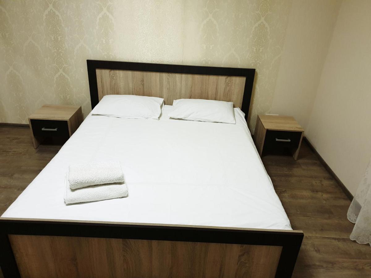 Apartment On Kravchuka, 11B Lutsʼk Екстериор снимка