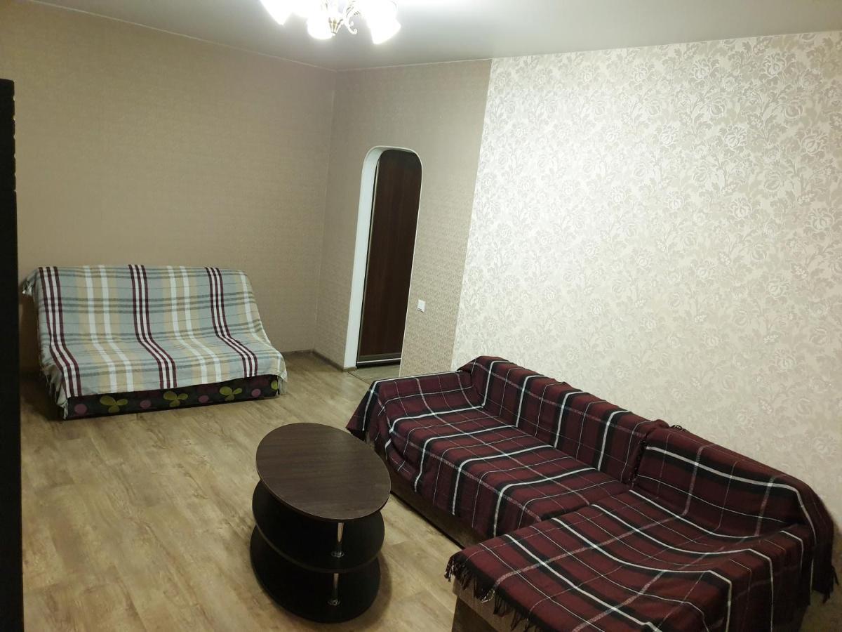 Apartment On Kravchuka, 11B Lutsʼk Екстериор снимка